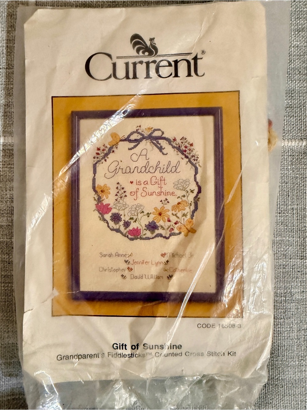 'Gift of Sunshine' Cross Stitch Needlepoint Kit